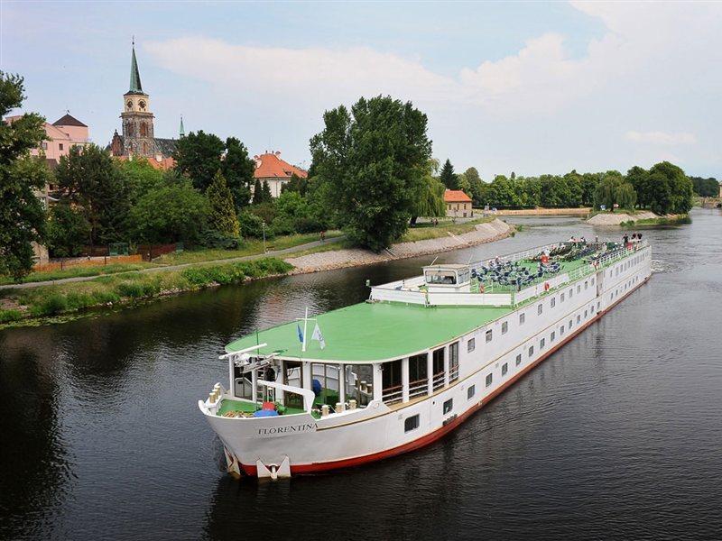 Florentina Boat Прага Экстерьер фото